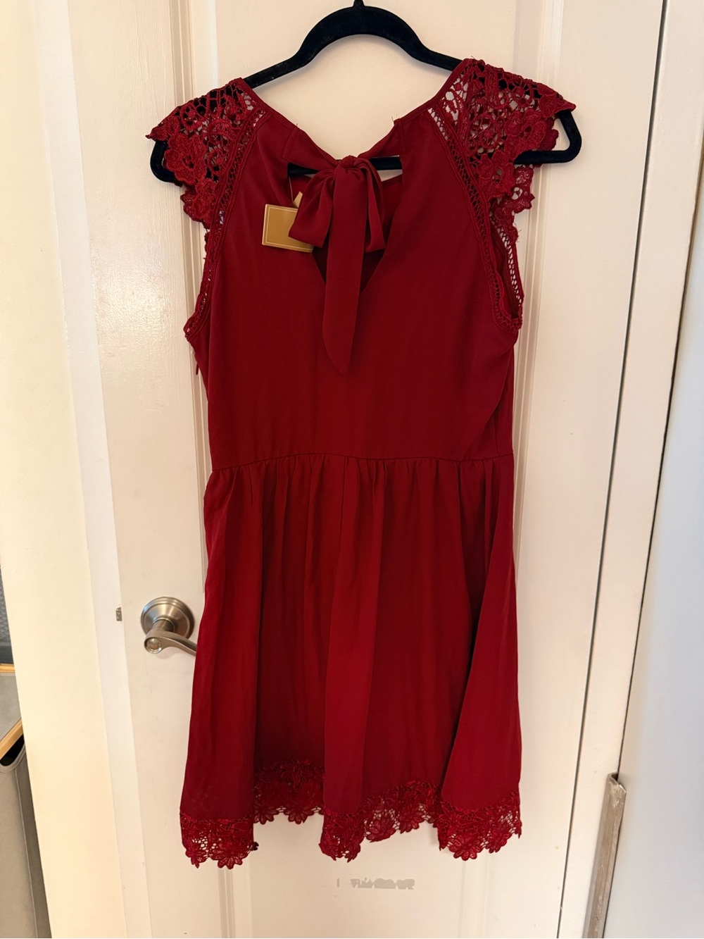 NWT Francesca’s Burgundy Dress - Size M - Picture 2 of 3
